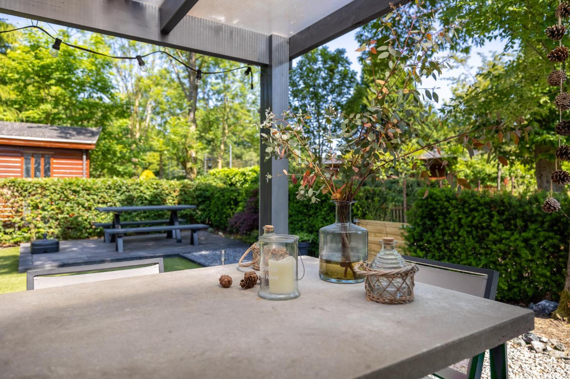 Bungalowpark Het Verscholen Dorp 哈尔德韦克 外观 照片