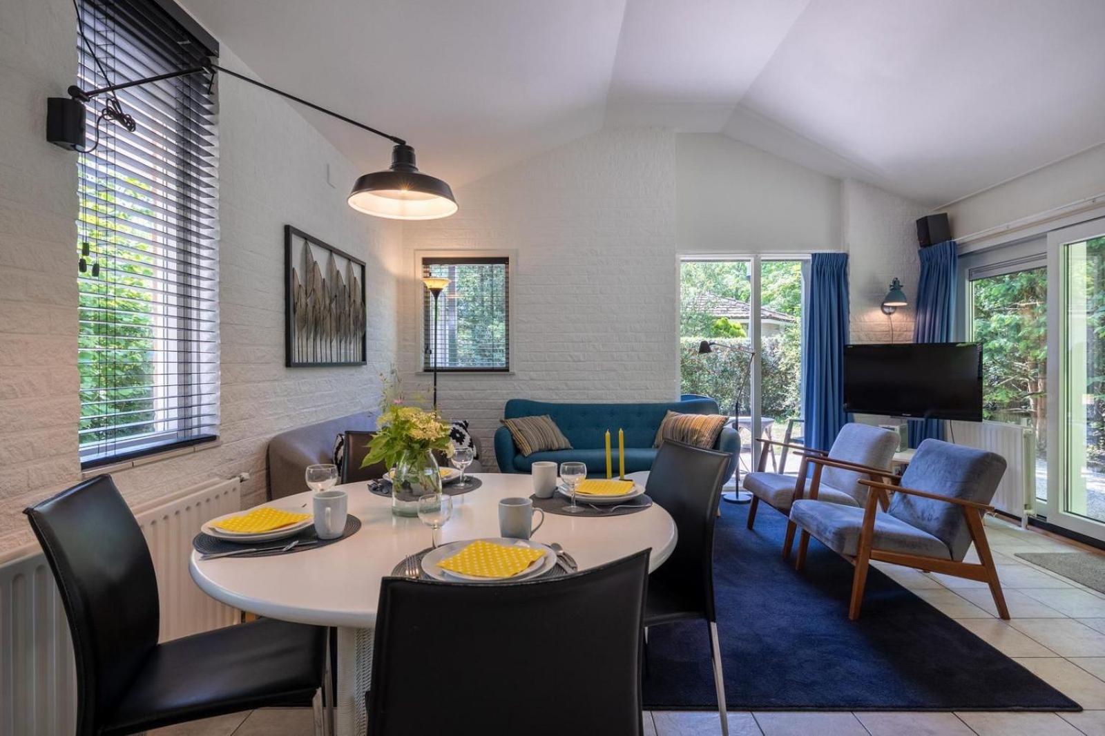 Bungalowpark Het Verscholen Dorp 哈尔德韦克 外观 照片