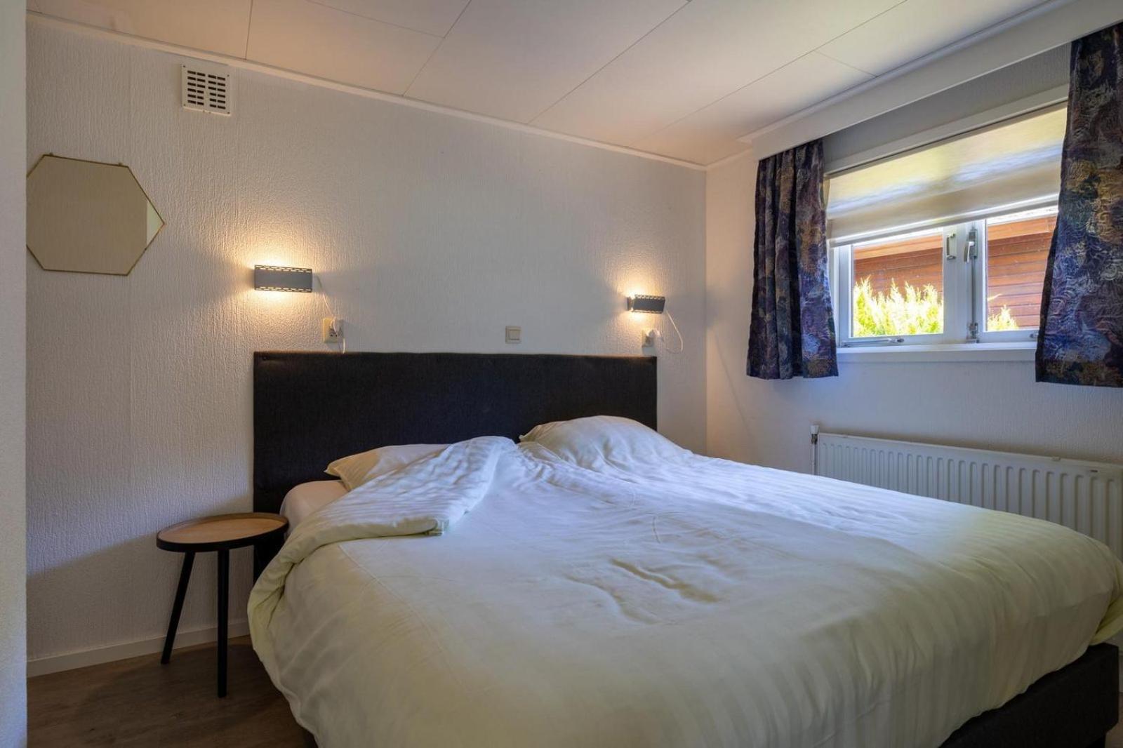 Bungalowpark Het Verscholen Dorp 哈尔德韦克 外观 照片