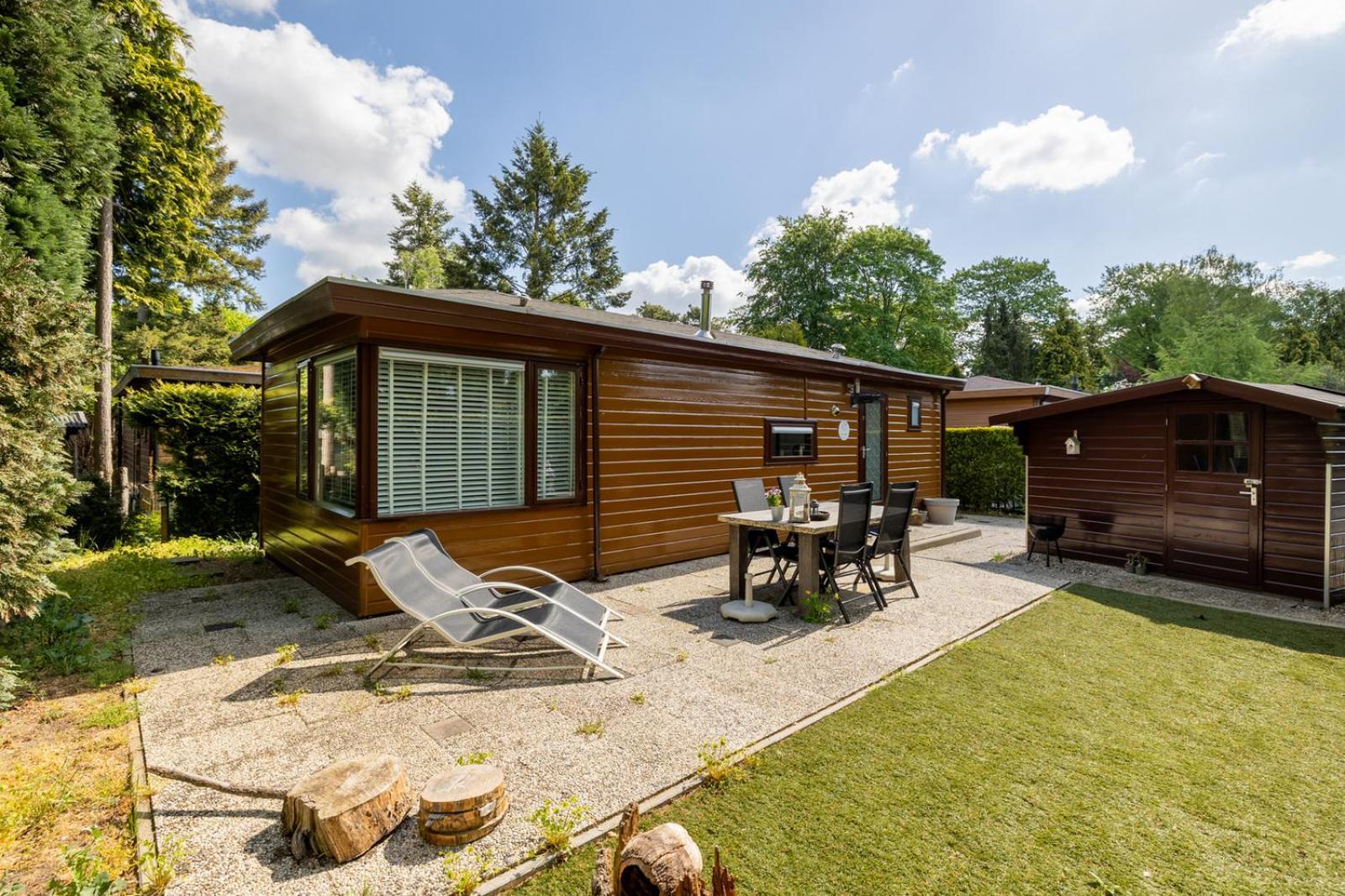 Bungalowpark Het Verscholen Dorp 哈尔德韦克 外观 照片