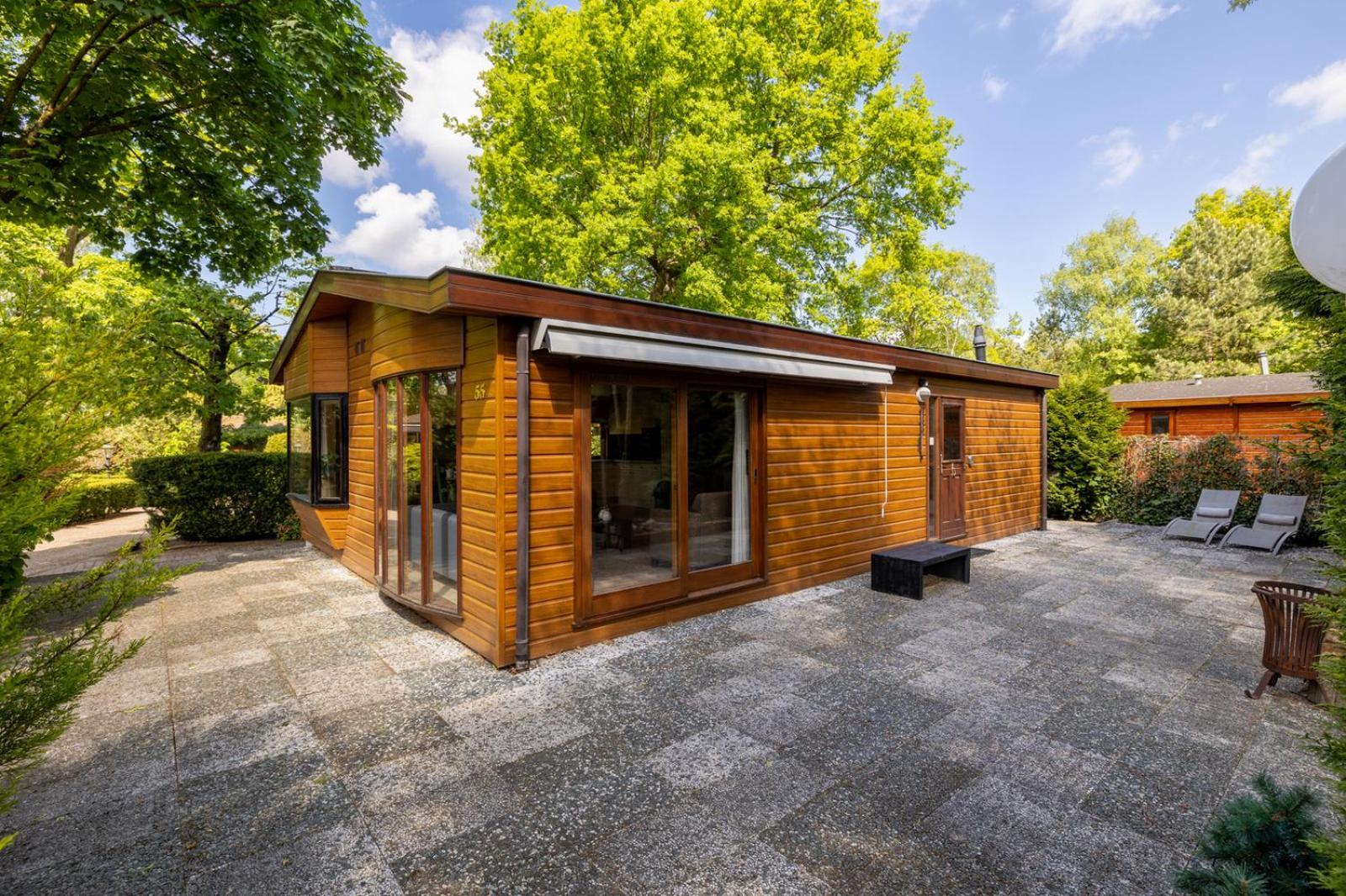 Bungalowpark Het Verscholen Dorp 哈尔德韦克 外观 照片