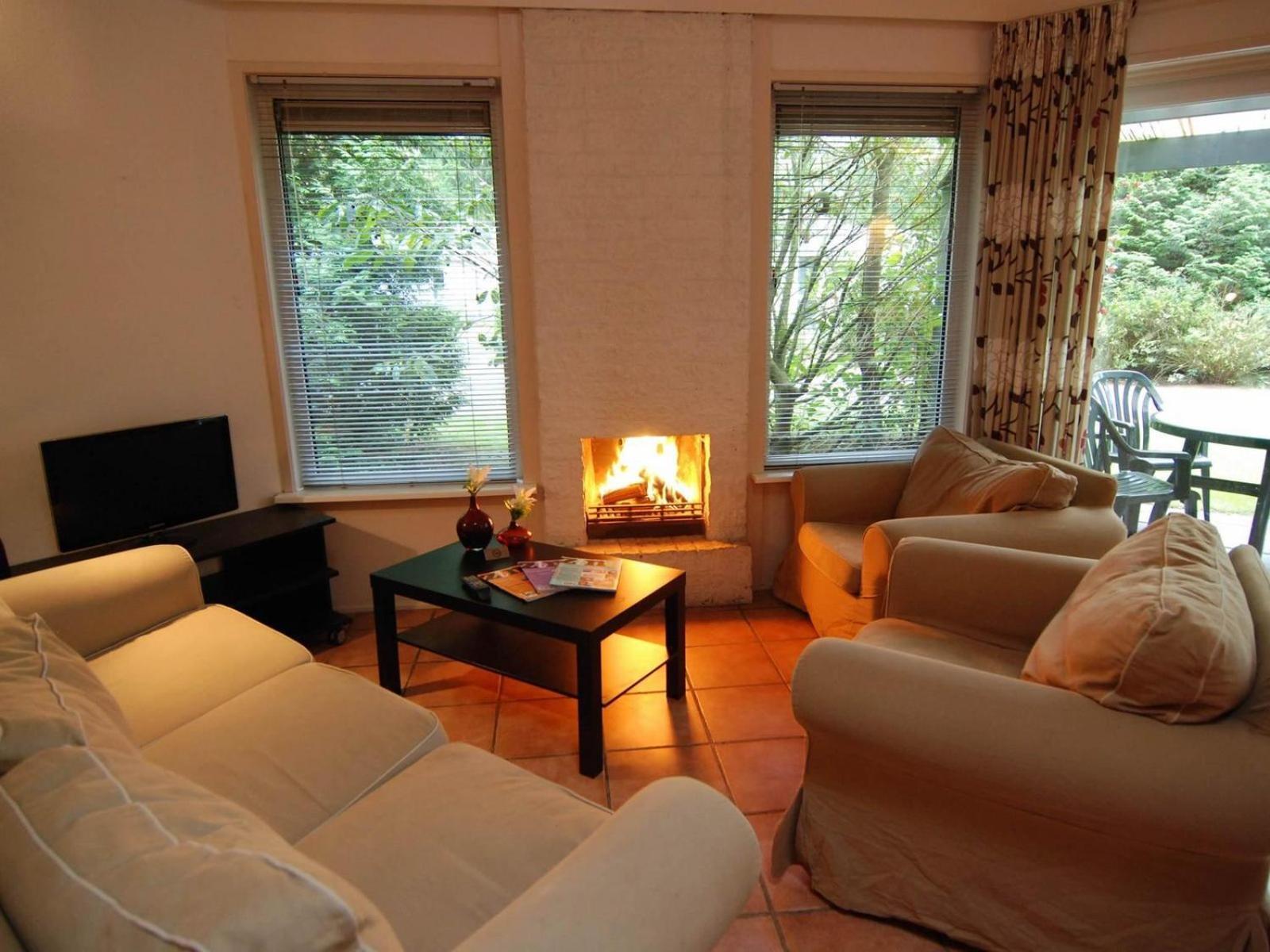 Bungalowpark Het Verscholen Dorp 哈尔德韦克 外观 照片