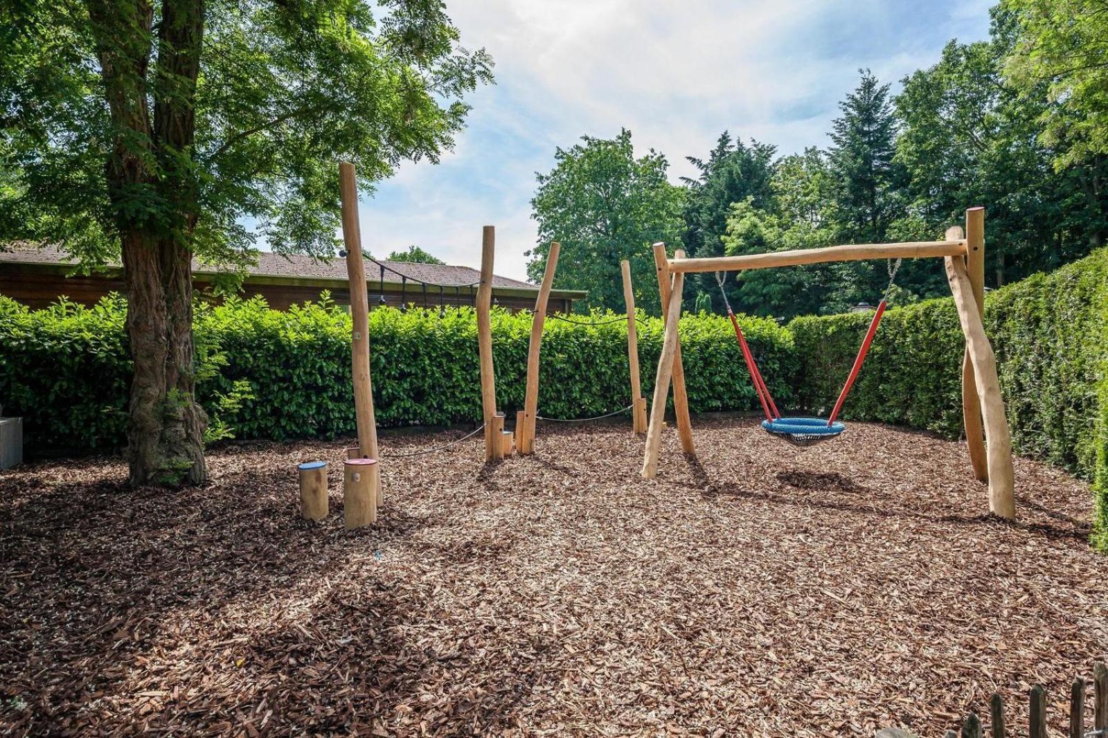 Bungalowpark Het Verscholen Dorp 哈尔德韦克 外观 照片