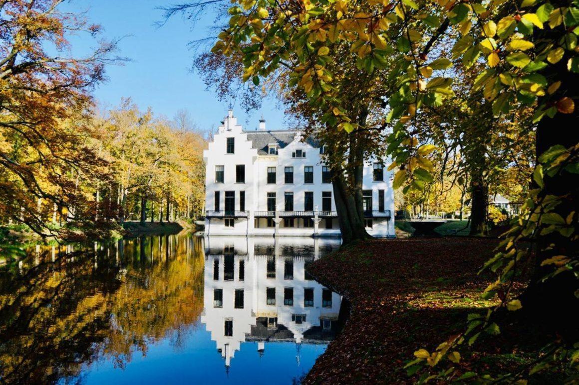 Bungalowpark Het Verscholen Dorp 哈尔德韦克 外观 照片